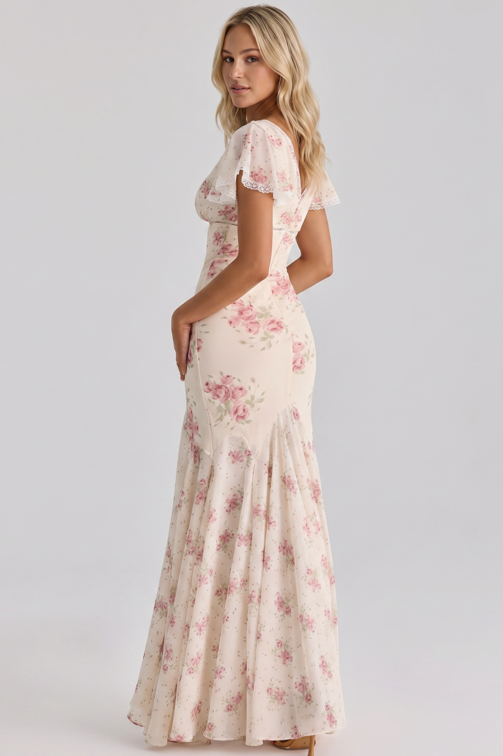 Nicole | Romantic Maxi Dress