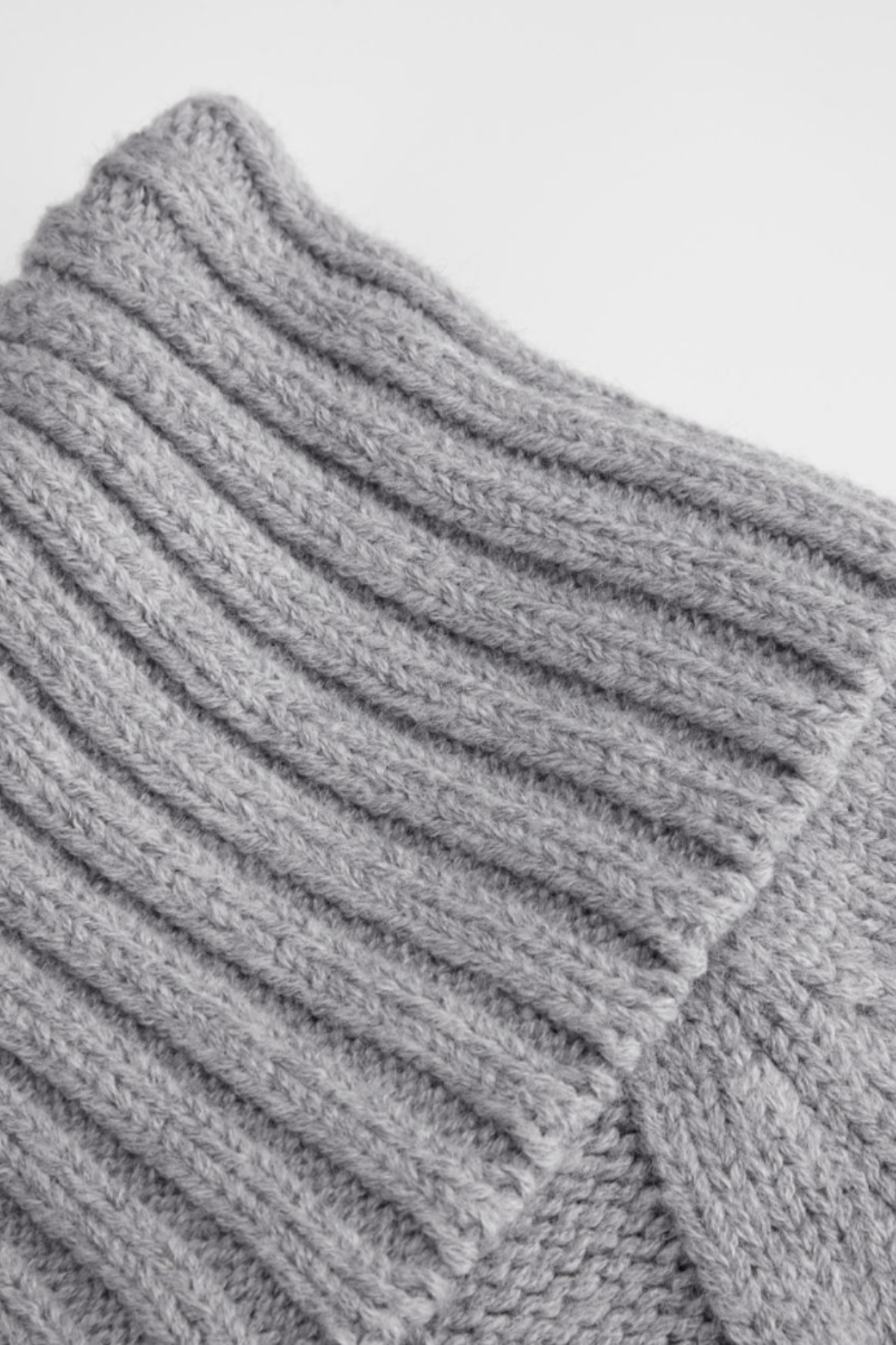 Noelle | Soft Cable Knit Sweater