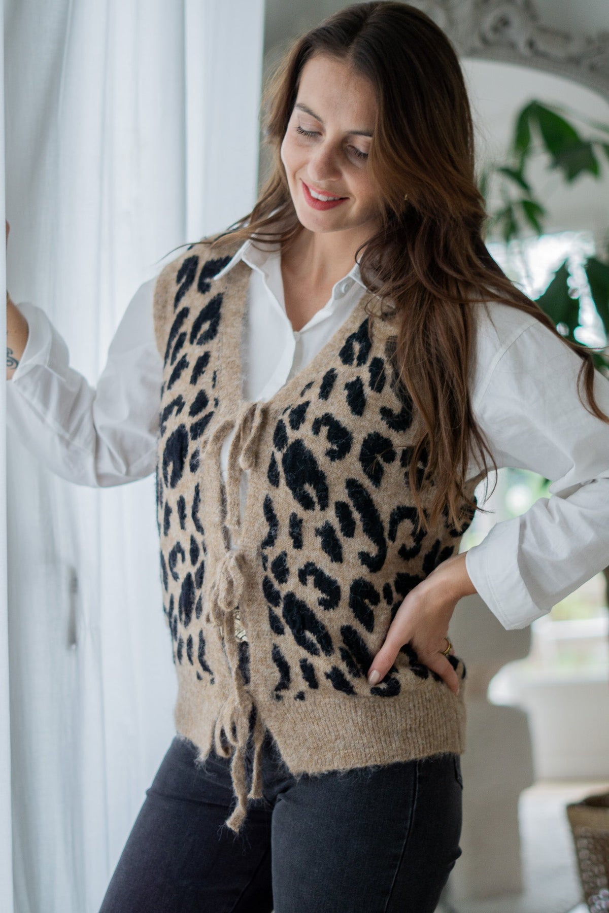Serafina | Tie-Front Knit Vest