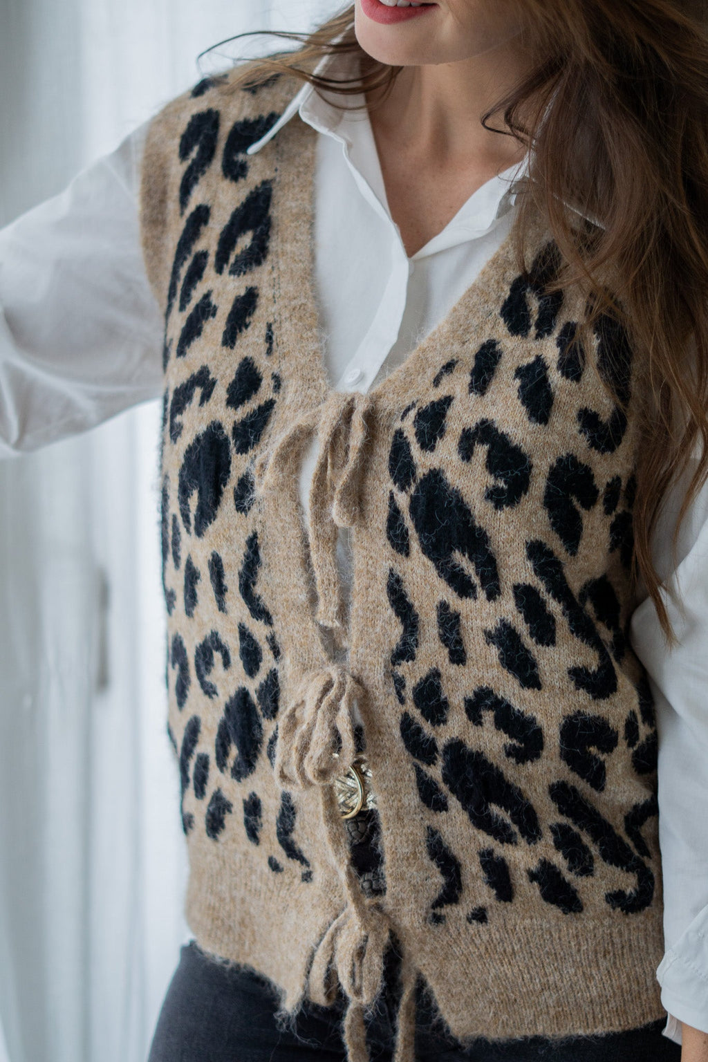 Serafina | Tie-Front Knit Vest