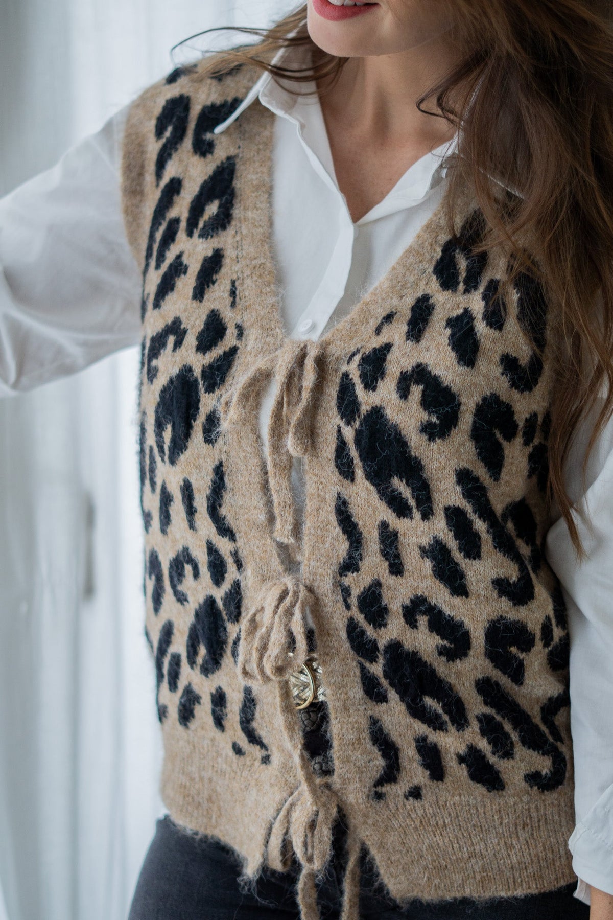 Serafina | Tie-Front Knit Vest