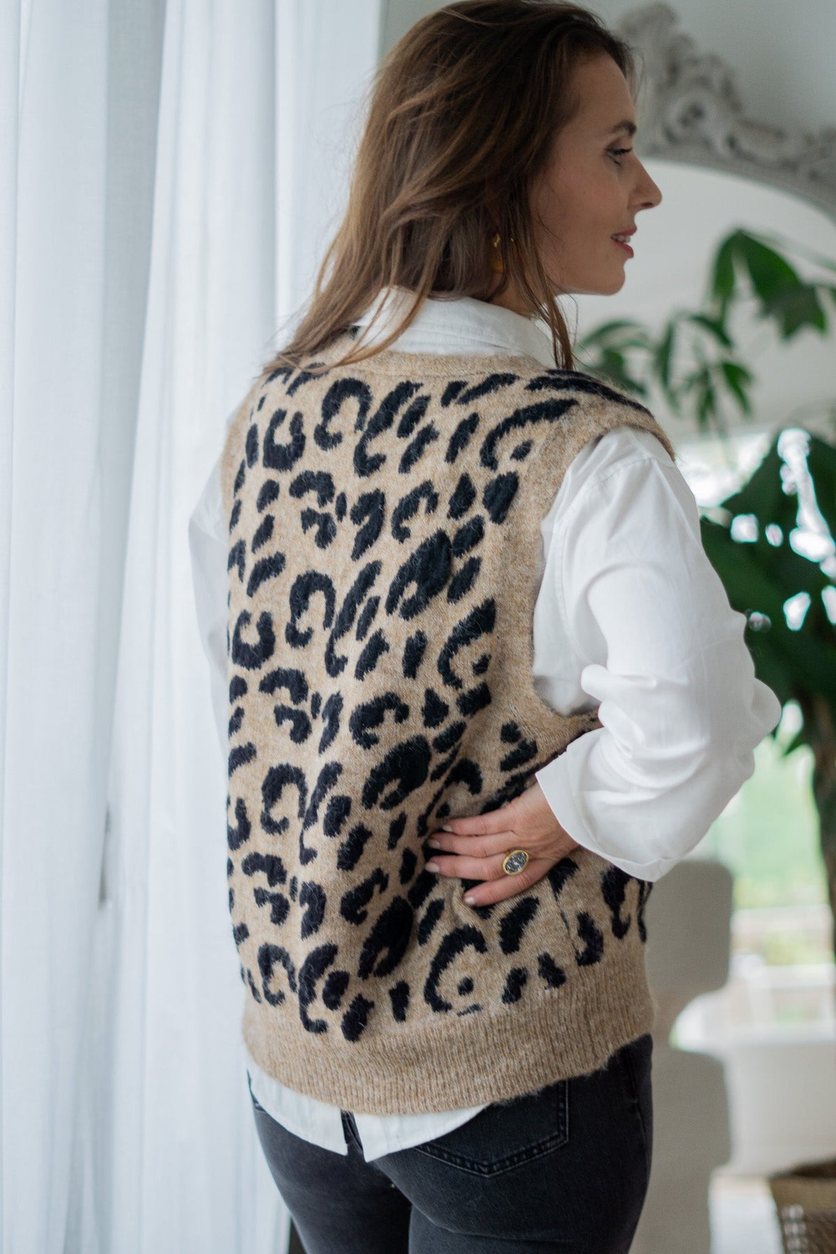 Serafina | Tie-Front Knit Vest