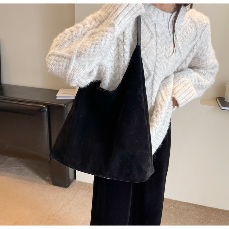 Elora | Soft Suede Bag