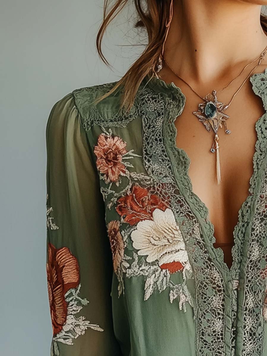 Salvia | Floral Lace Blouse