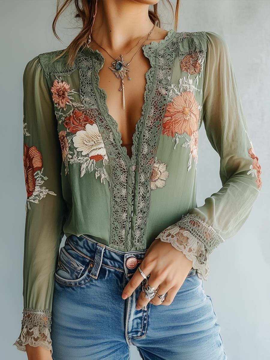 Salvia | Floral Lace Blouse